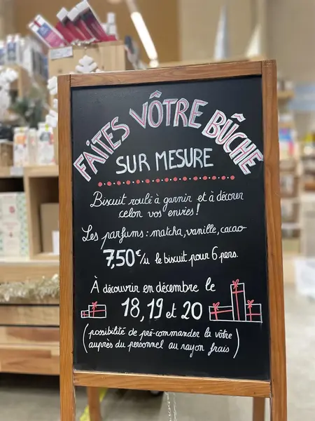 Savourez nos délicieuses bûches de Noël 😍 